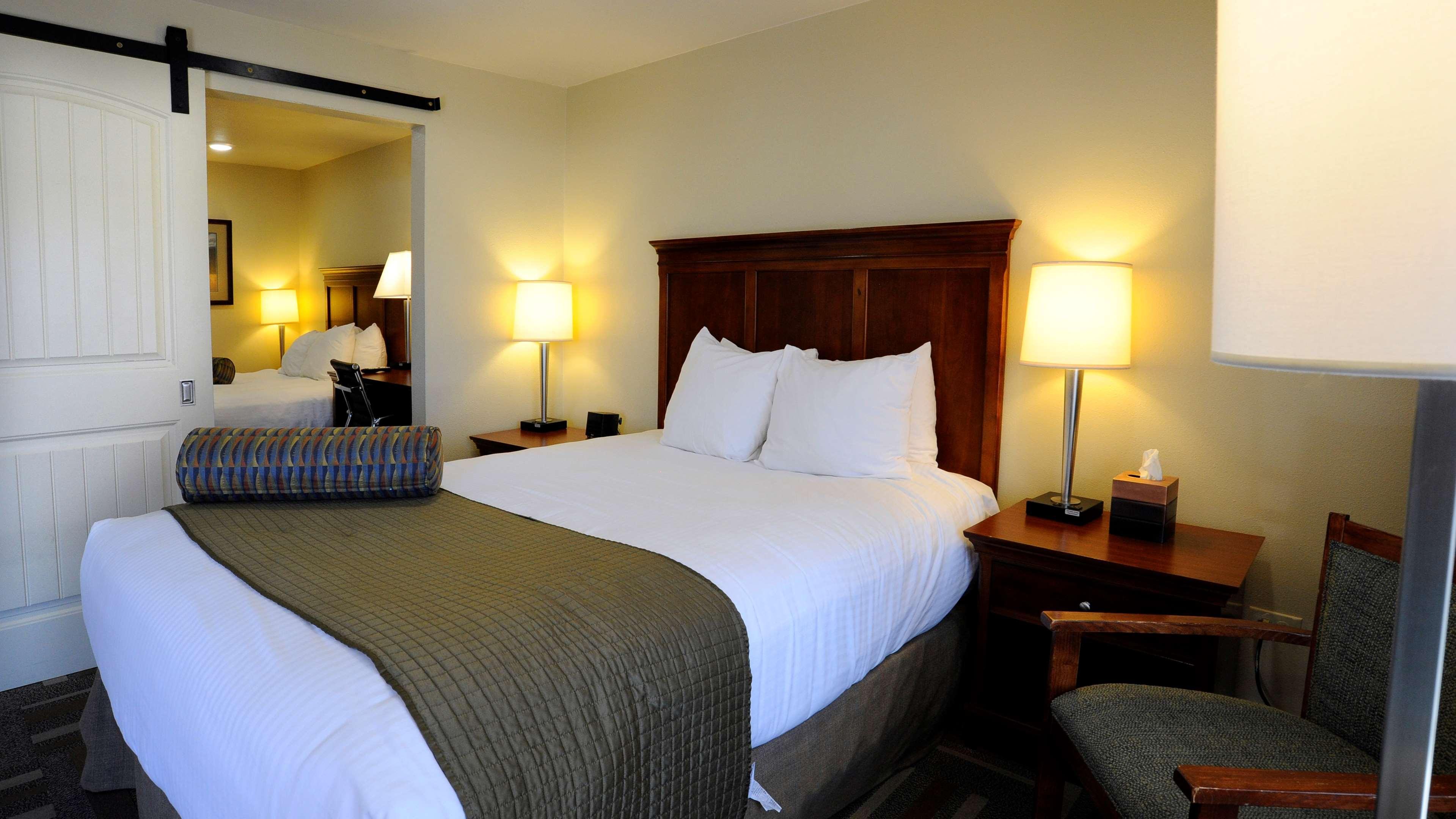 Best Western Plus Clocktower Inn Billings Exterior photo