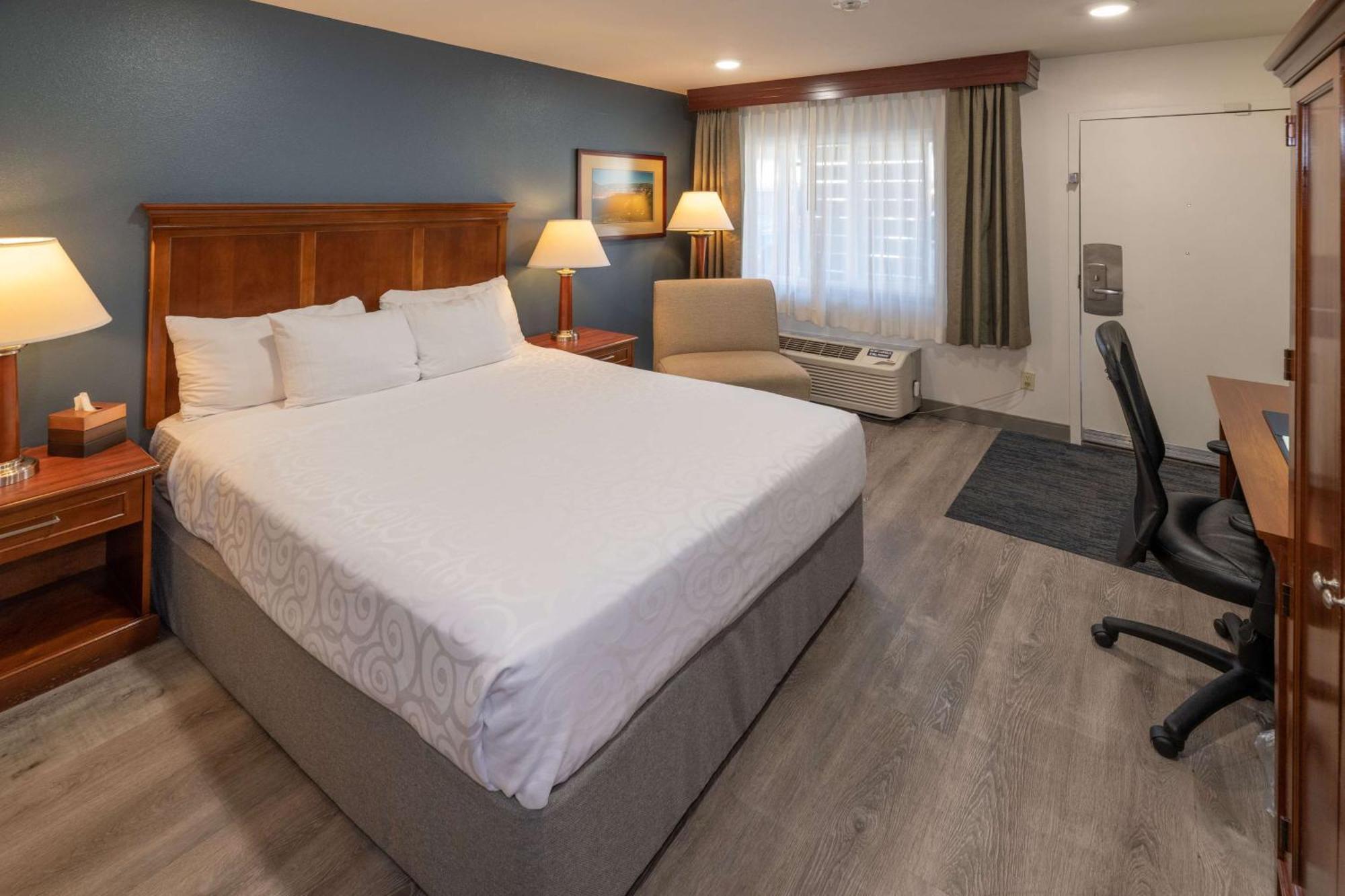 Best Western Plus Clocktower Inn Billings Exterior photo